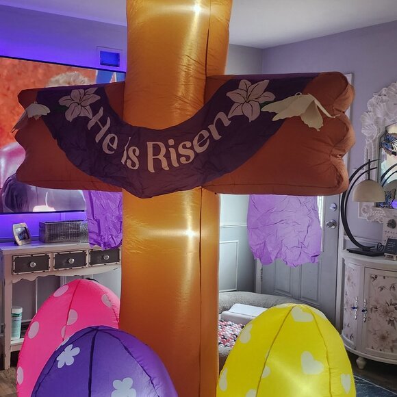 Holiday Inflatable 8ft Cross, He is Risen, Easter Eggs, Religious - Picture 5 of 7